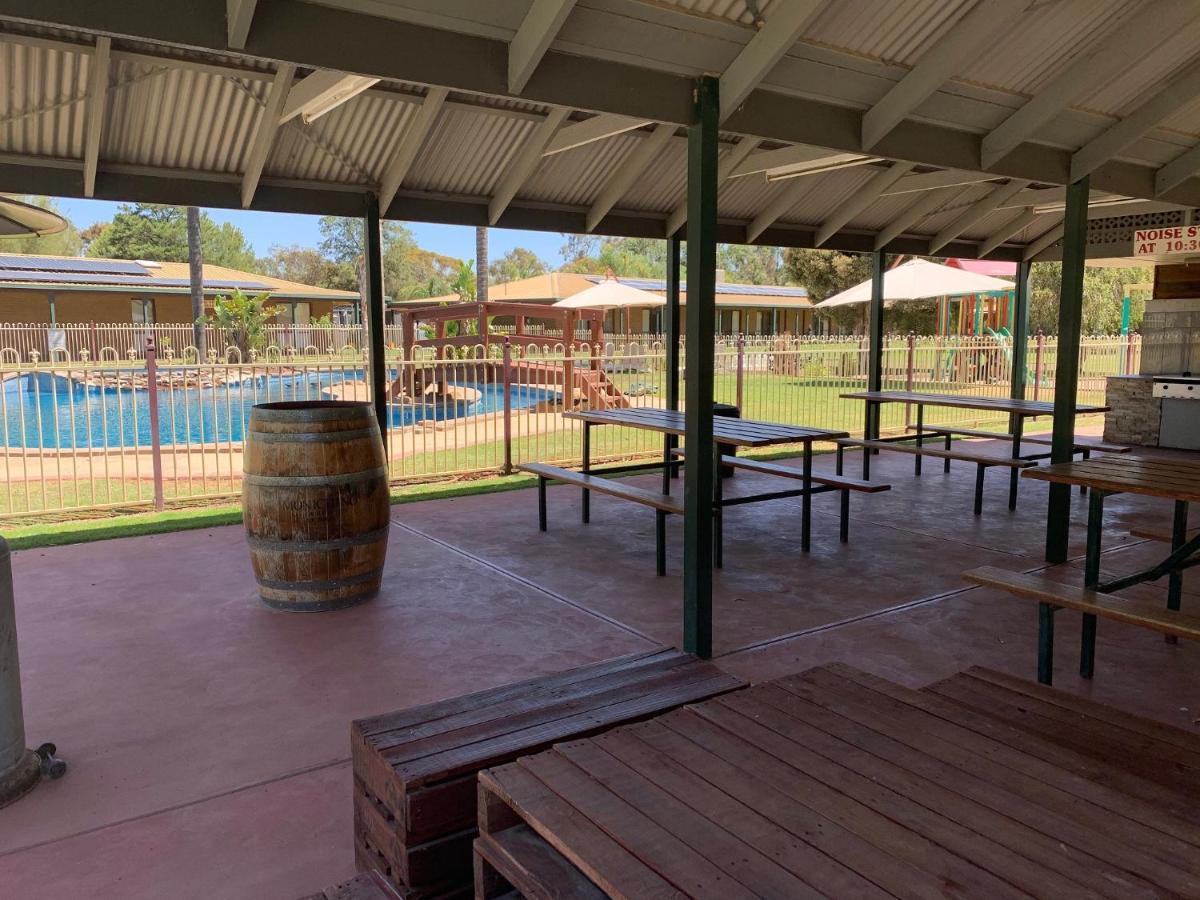 Cobram Barooga Golf Resort エクステリア 写真